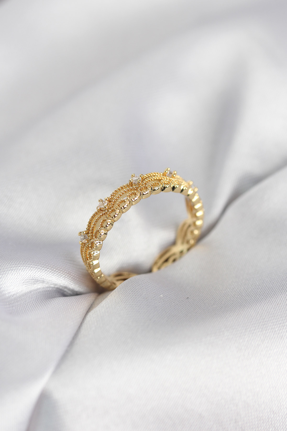 Gold Renk Motif Desenli Zirkon Taşlı Kadın Yüzük